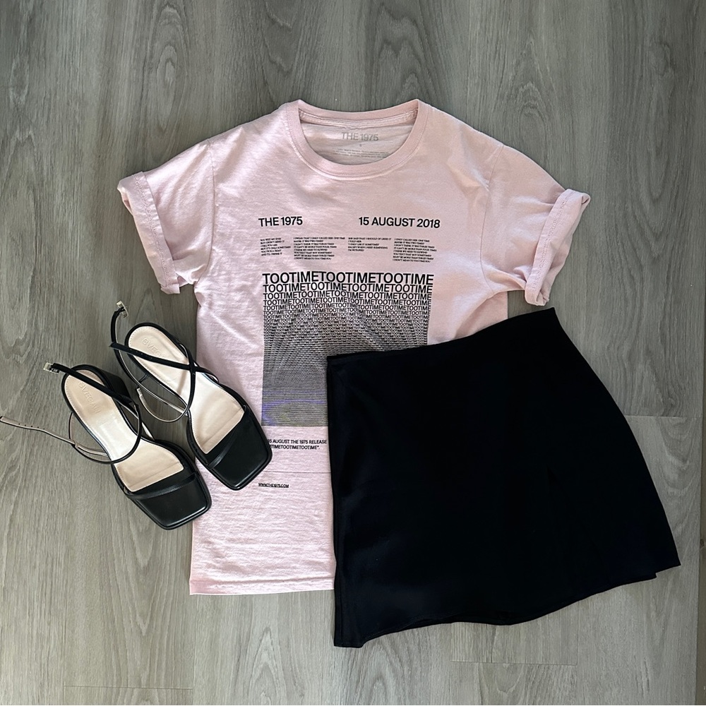 REFORMATION black Margot mini skirt * Size 4 * new, without tags